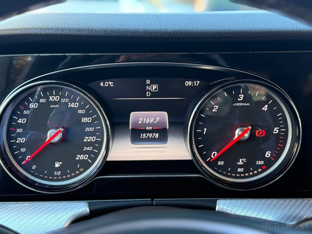 Mercedes-Benz E 220d 4MATIC All-Terrain | - 18