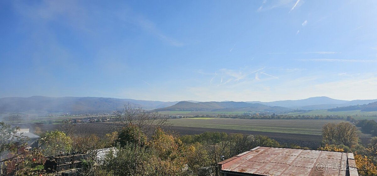 Záhradka s chatkou - 18