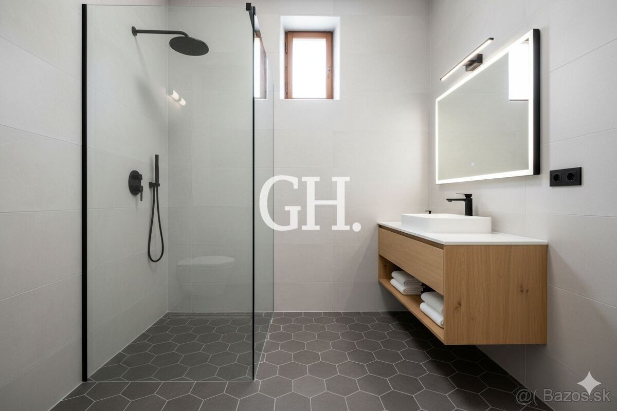 Menší 2-izbový rodinný domček v obci Dubovec, okres Rimavská - 18