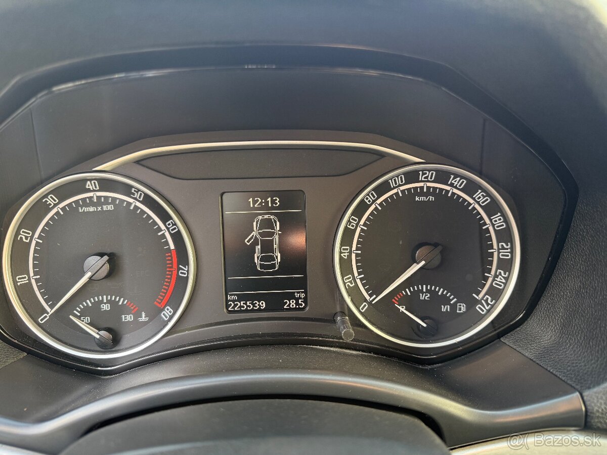 Škoda Octavia combi RS 2.0 147kw rok- 2009 - 18