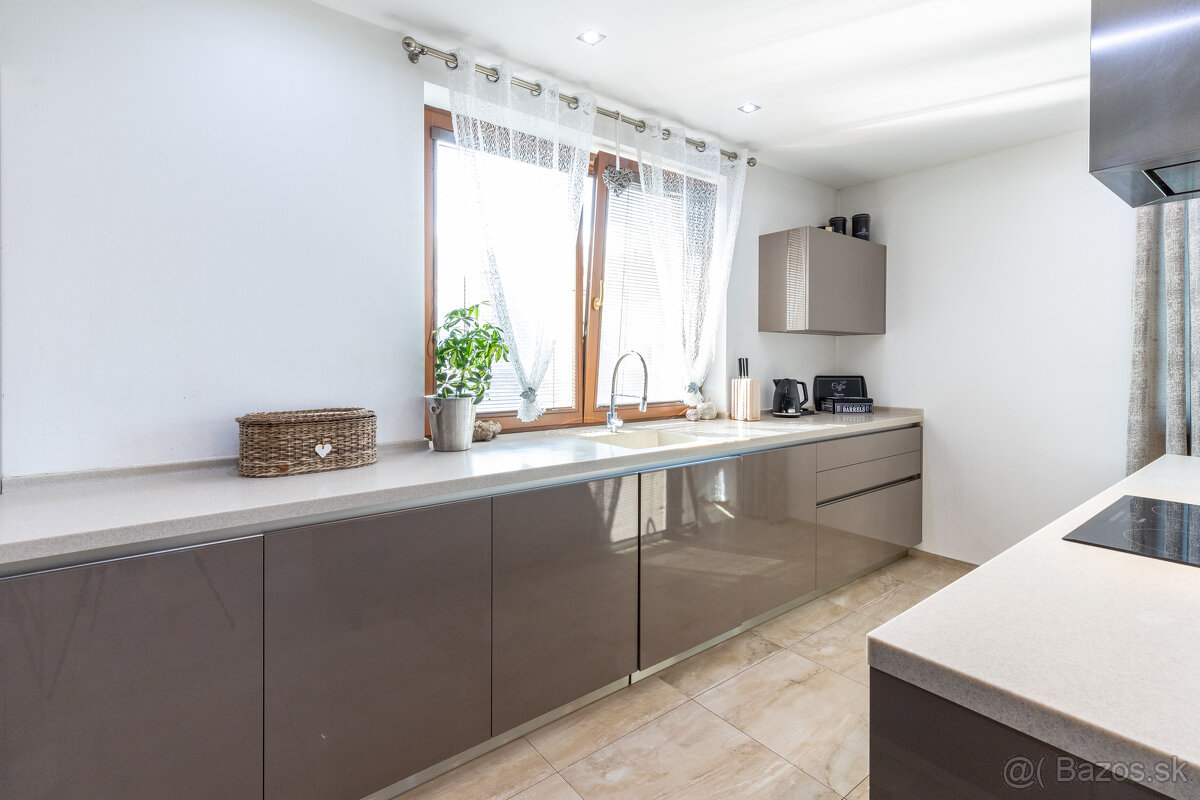 Na predaj 6 izbový rodinný dom - Kazimír, Trebišov - 18