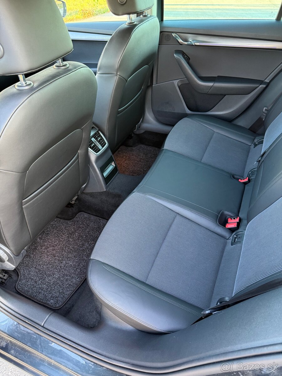 Škoda Octavia Combi III 2.0 TDI SCR STYLE ,DSG - 18