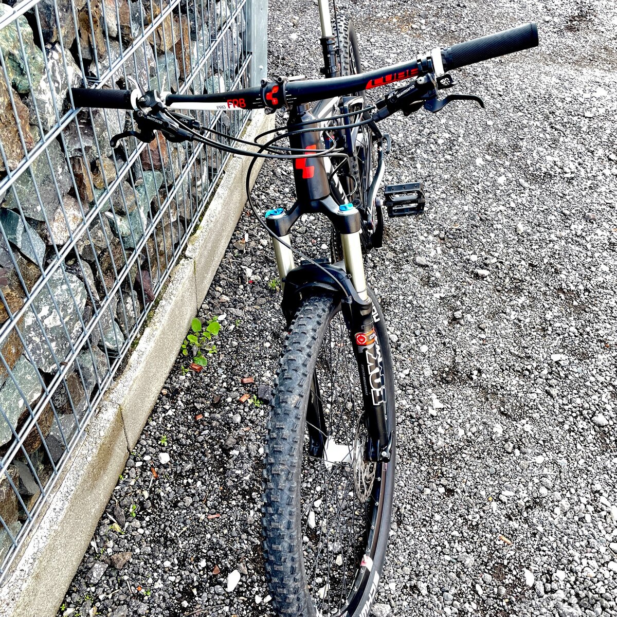 Predam celoodpruzeny CUBE - 18