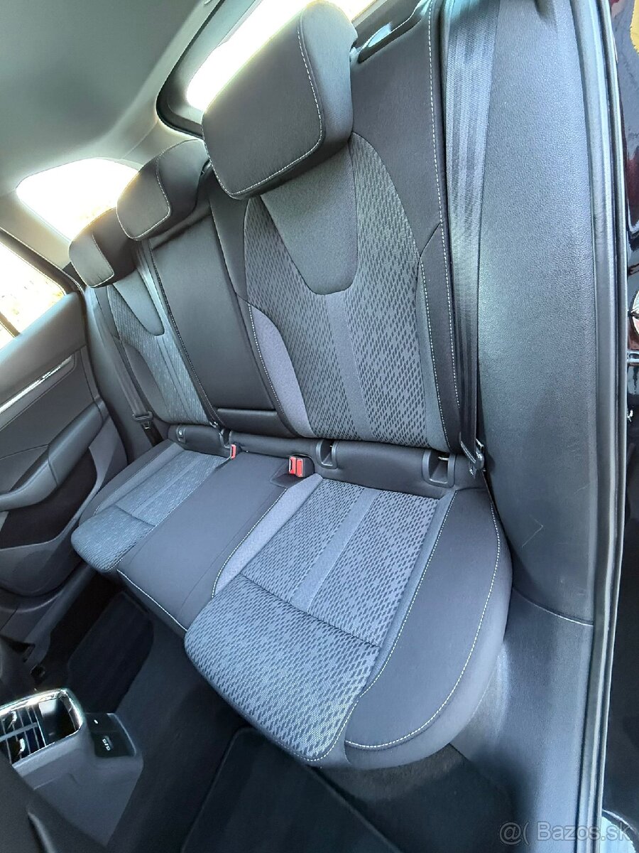 Škoda Octavia Combi EVO 2.0 TDI DSG 110kW 150PS 03/2022
- 18