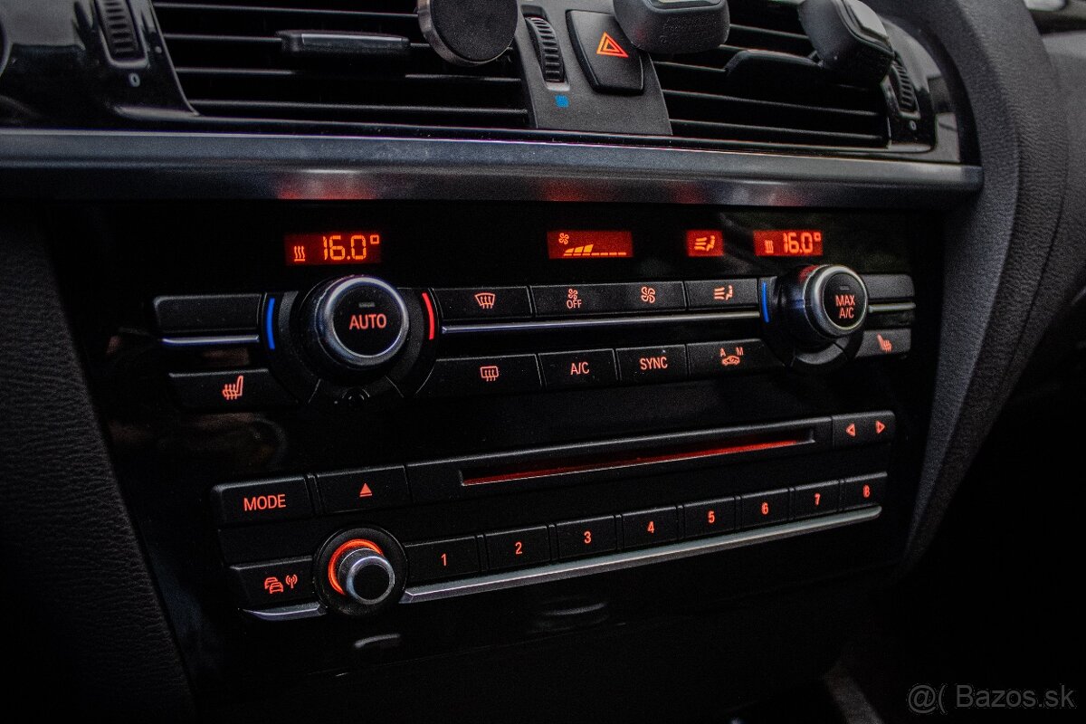 BMW X3 xDrive20i, 135kW, A8 - 18