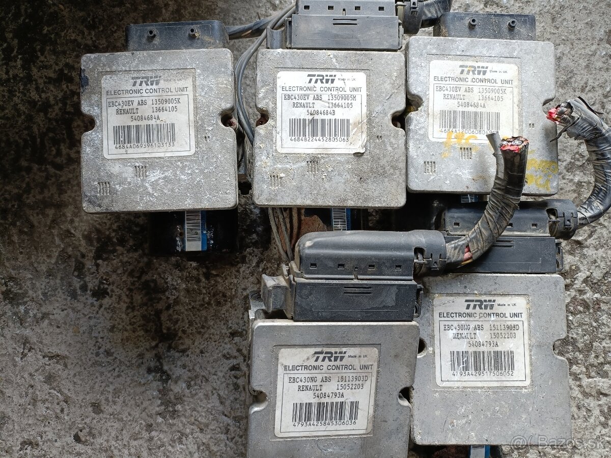 Rozpredam opel vivaro renault trafic 1,9 dci 2,0 dci 2,5 dci - 18