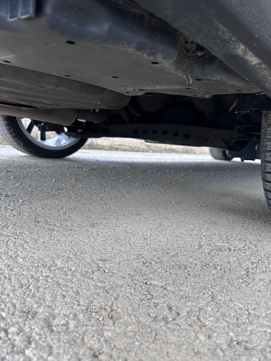 Škoda Octavia 2.0TDi 110kw DSG - 18