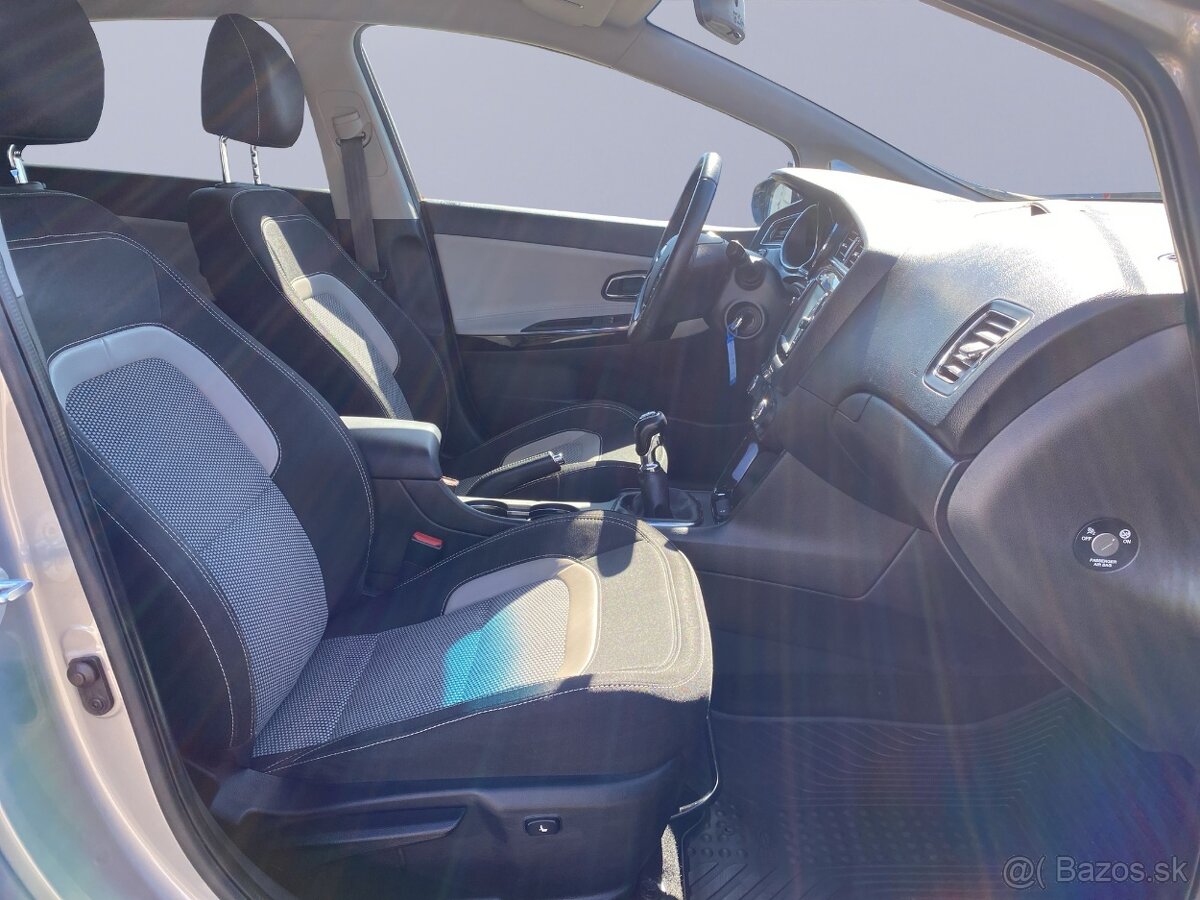 Kia Ceed SW 1.6 99kW M6 - 18