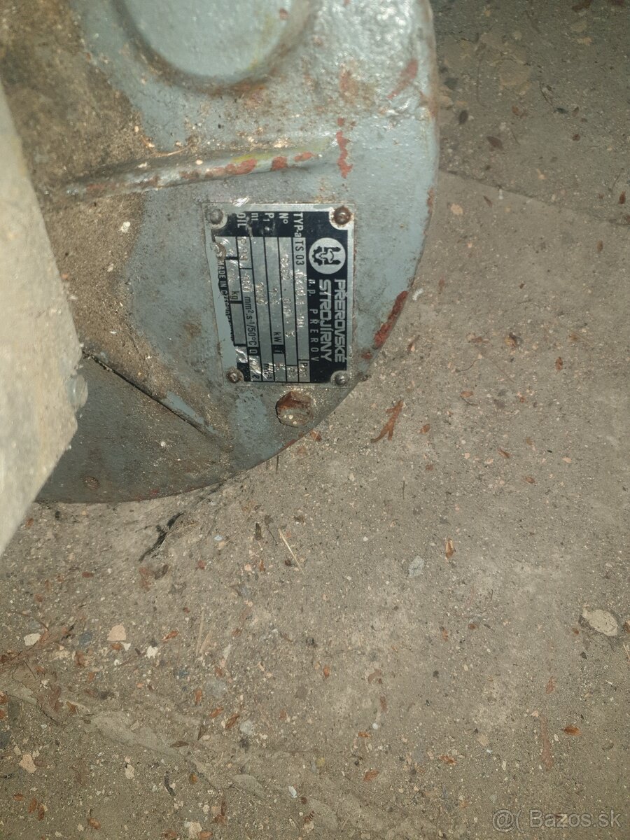 Elektromotory s prevodmi - 18