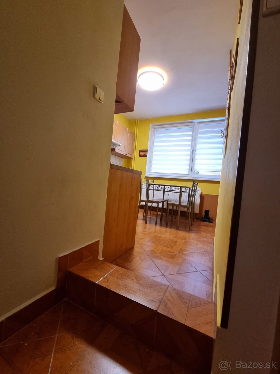 Poprad JUH3, 3 izbovy prerobeny byt - 18