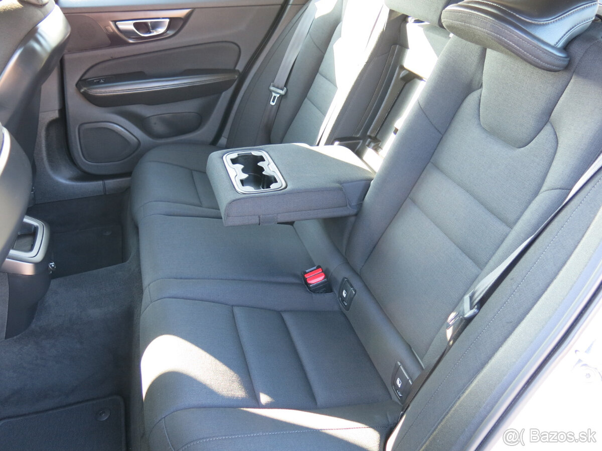 Volvo V60 D3 Momentum A/T - DPH - 18