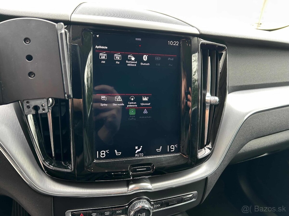 Volvo XC 60 r.v.2019 Humenné - 18
