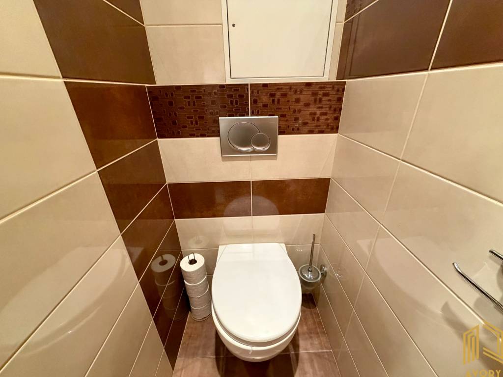 NA PREDAJ 3 - IZB. BYT s BALKÓNOM, SENICA - CENTRUM - 18