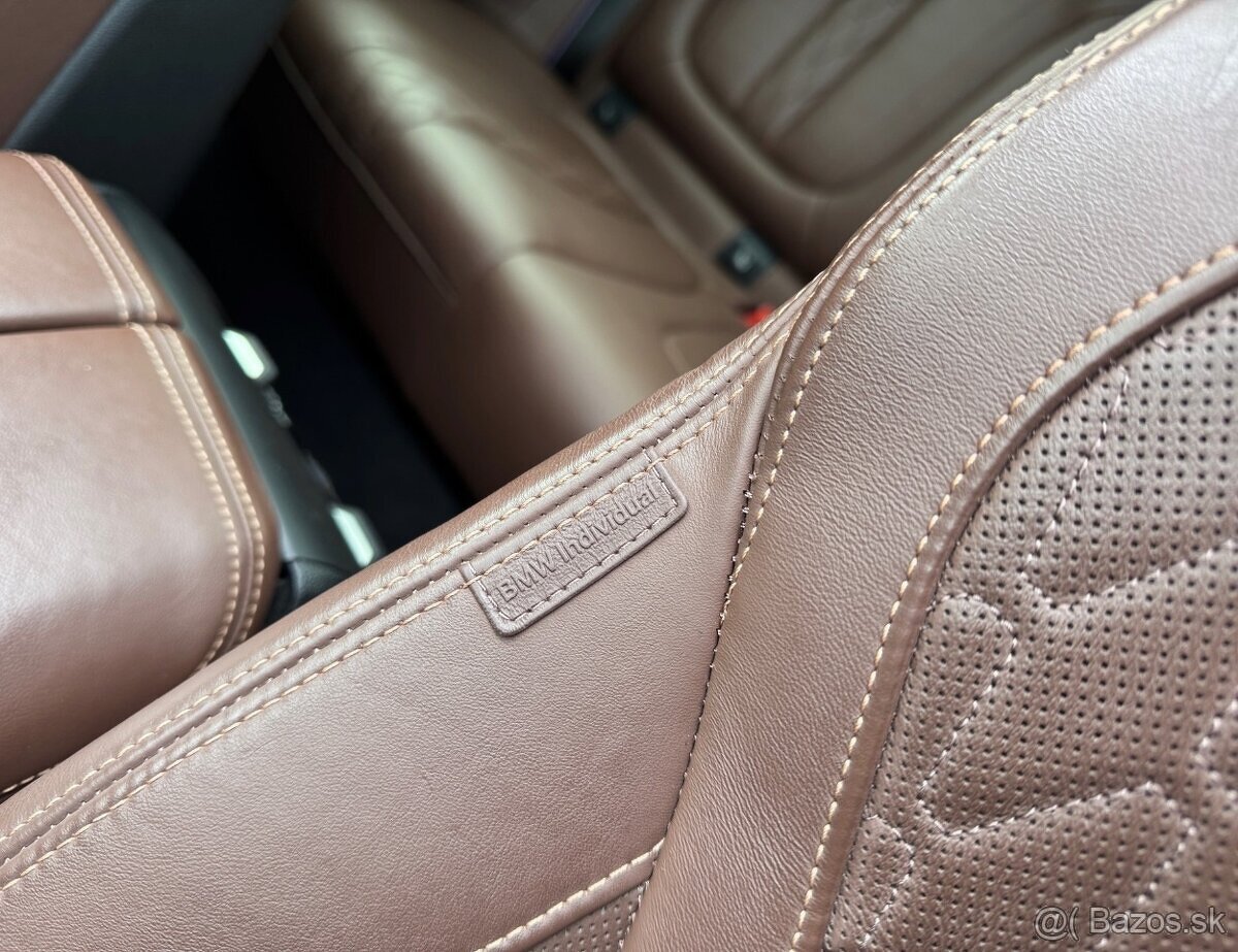 BMW X5 xDrive///M50i INDIVIDUAL LASER MASÁŽ SOFTCLOSE - 18