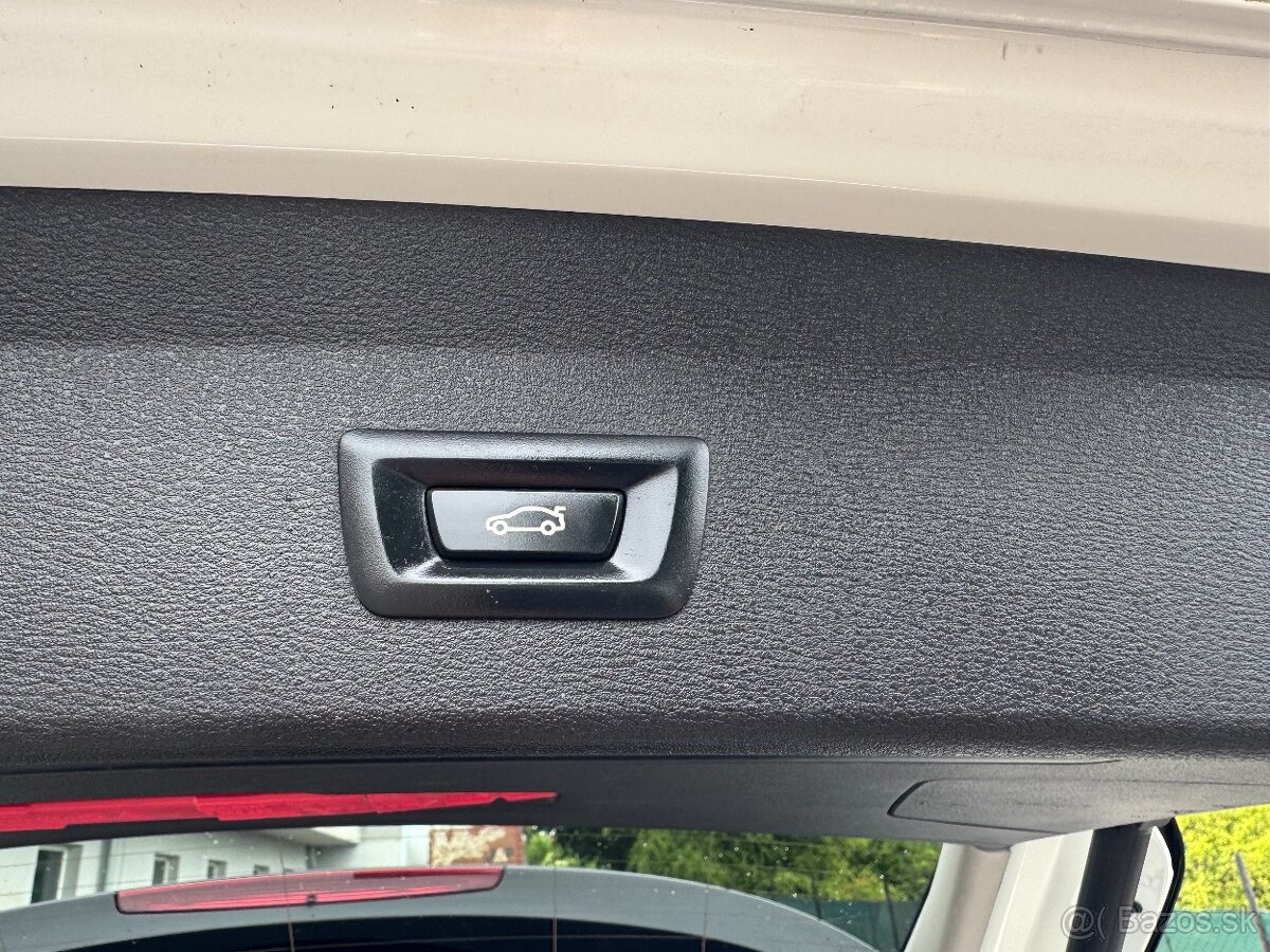BMW X1 xDrive, 2,0d 110kW, LED, navi - 18