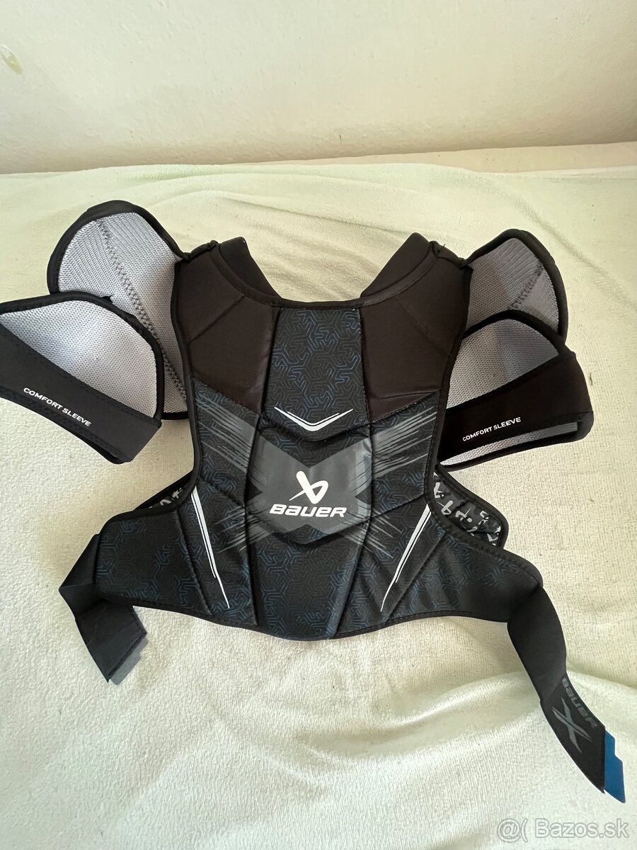 Hokejová výstroj - 18