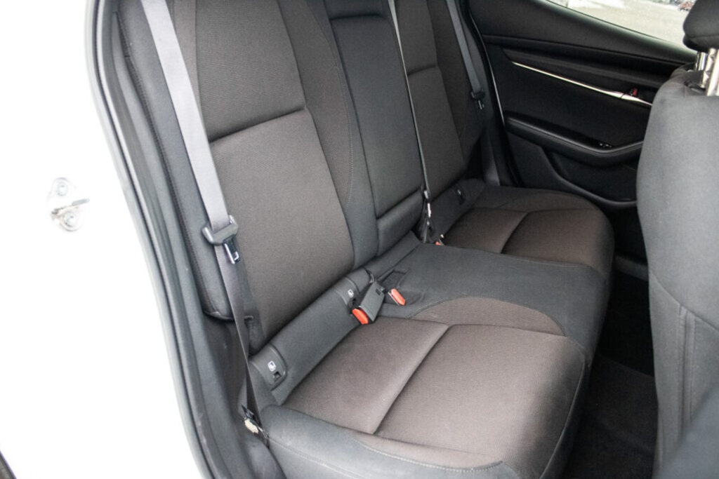 Mazda 3 90kW (2020). - 18