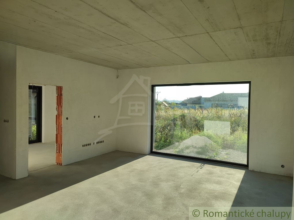 Moderný rodinný dom v pokojnej prírodnej lokalite, na skok - 18