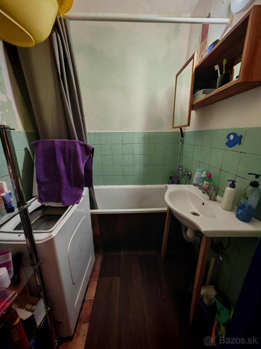 3-izbovy byt Bratislava Dúbravka - 18