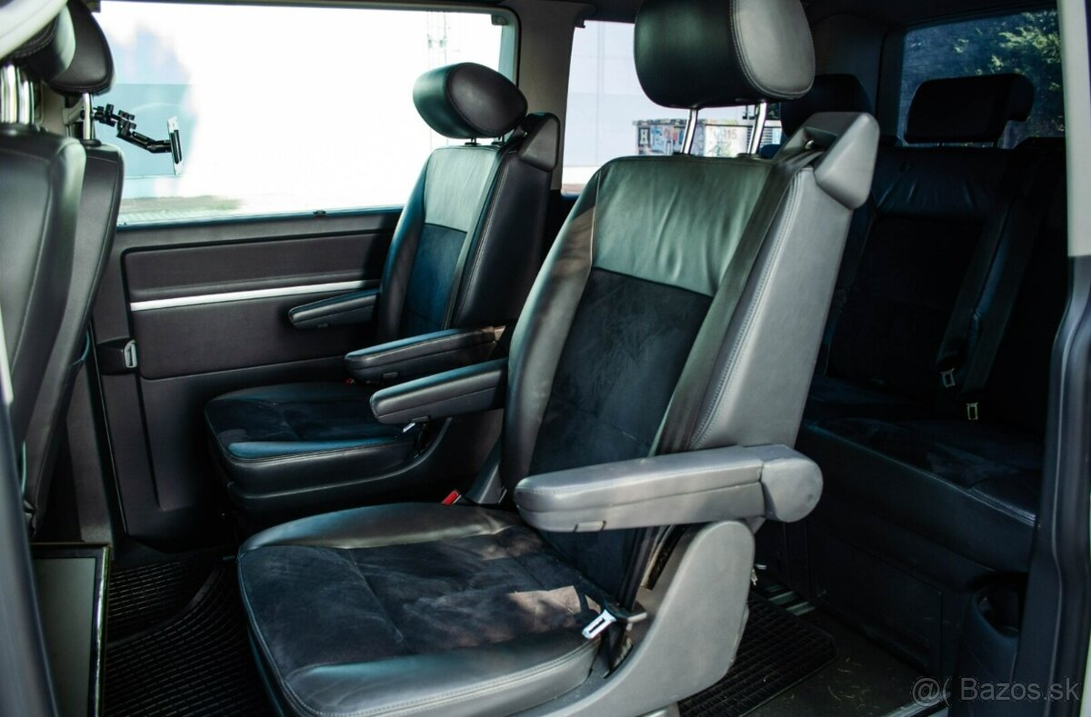 Volkswagen T5 Multivan 2.0 TDi DSG - 18