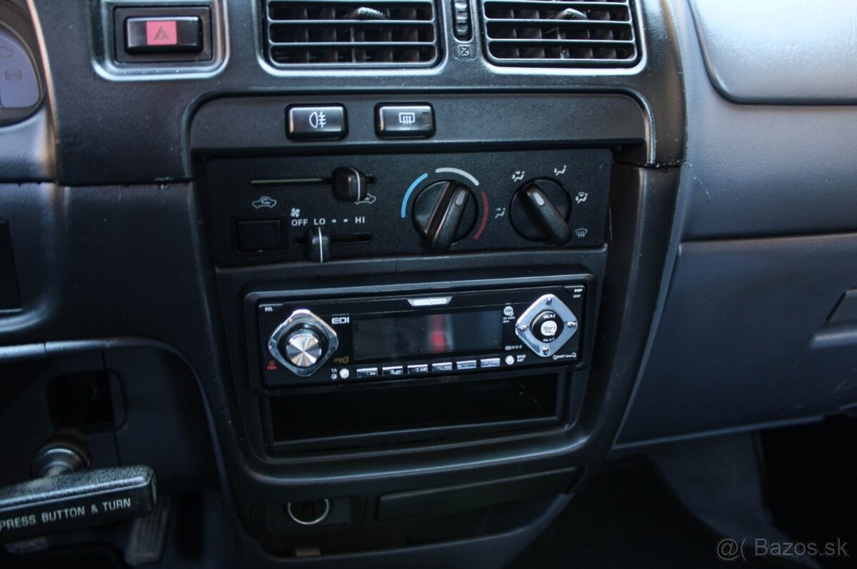 Toyota Hilux 2.5 D-4D Double Cab 4x4 - 18