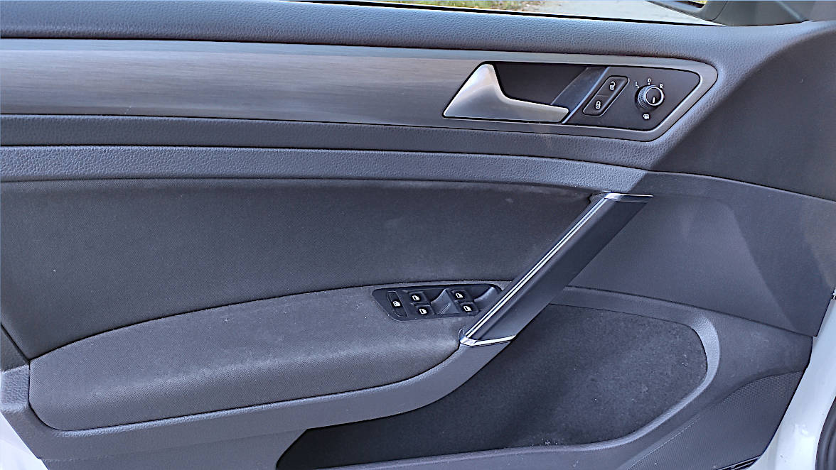 VW Golf Variant 2.0 TDI 150k Comfortline - 18