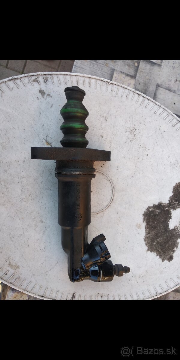 Rozpredám Octaviu 1 combi - 18