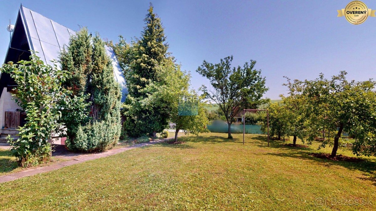 Murovaná chata so záhradou v lokalite Hájky, v Skalici - 18