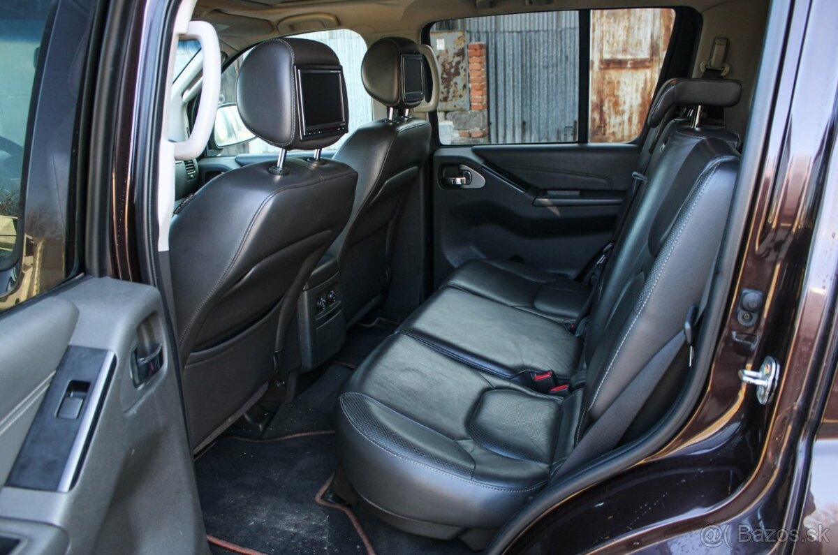 Nissan Pathfinder 3.0 V6 A/T 7MIEST - 18