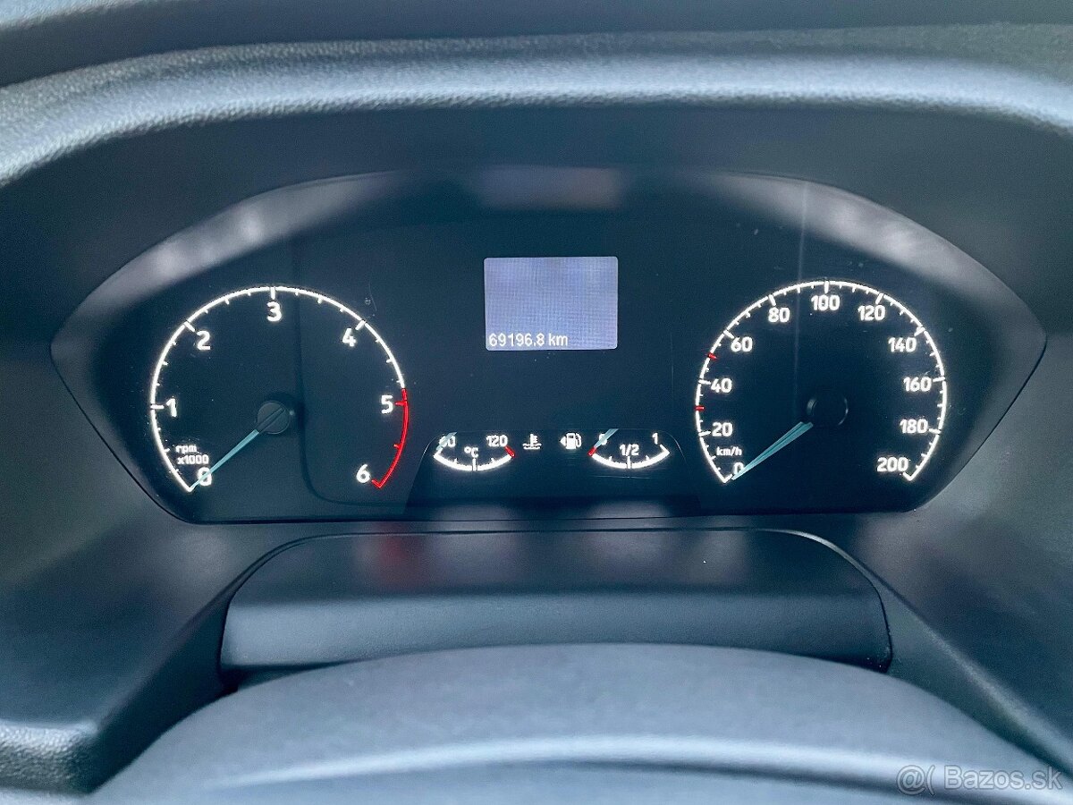 Transit Custom 2.0tdci, L1H1 9miest - 18