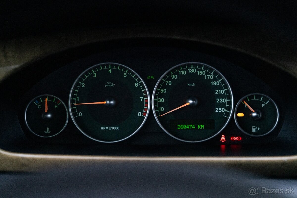 Jaguar X-type 3.0 V6 4X4 169kw M5 - 18