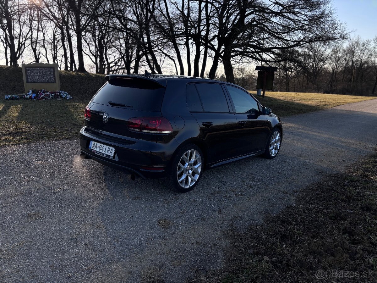 VW Golf 6 GTI 35 - 18