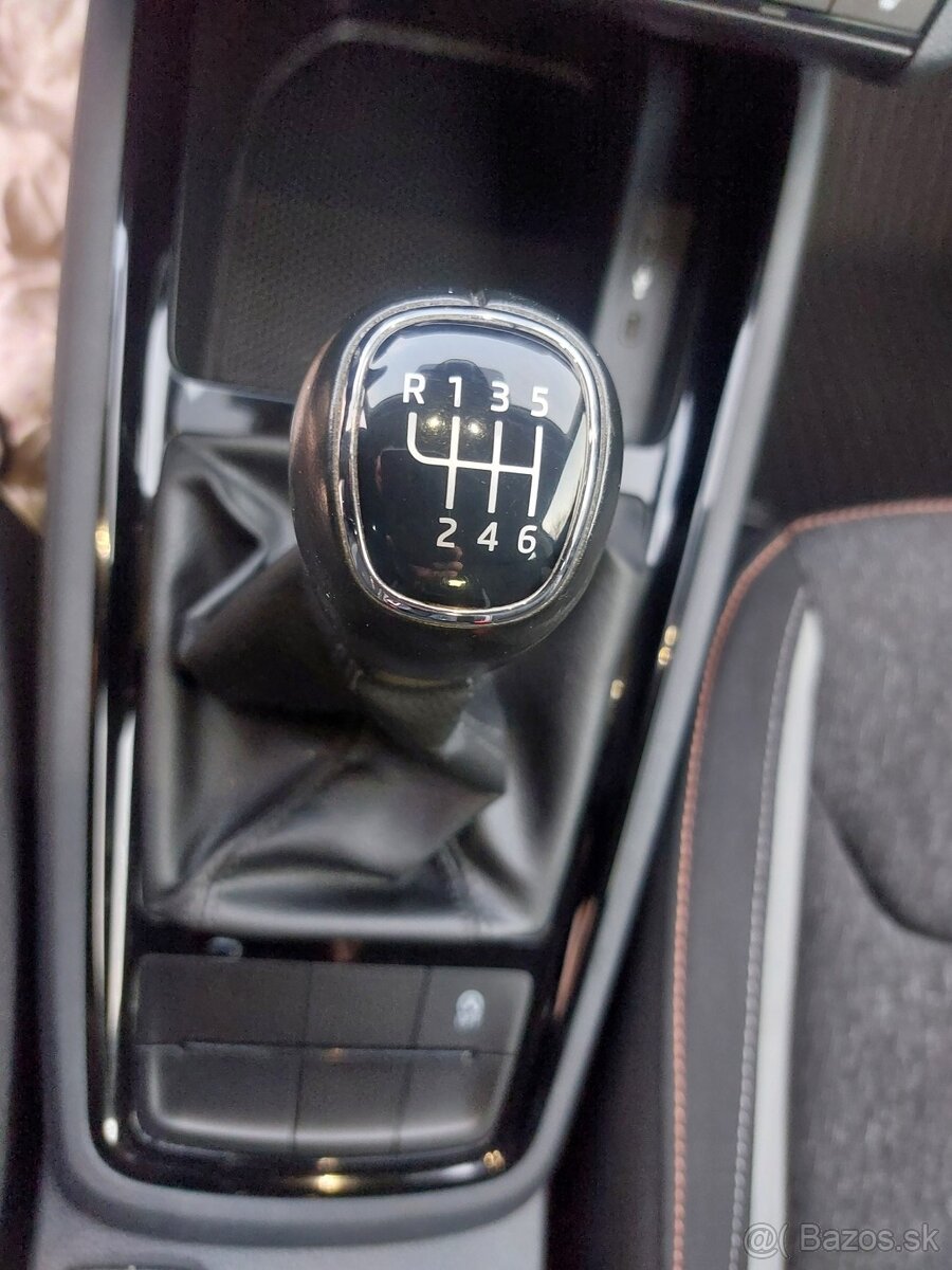 ŠKODA SCALA STYLE 1.0TSI 85KW 6-KVALT 10/2020 - 18