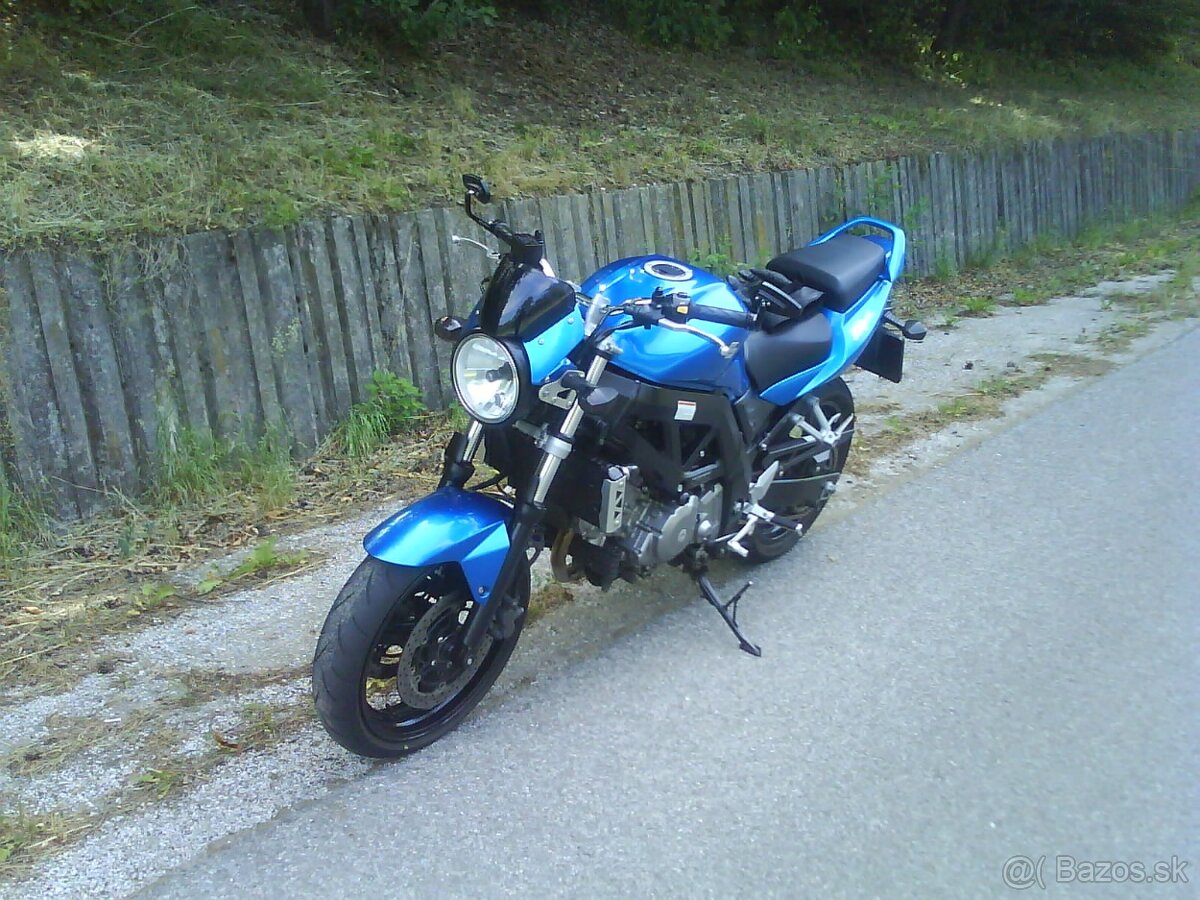 Suzuki SV 650 N - 18