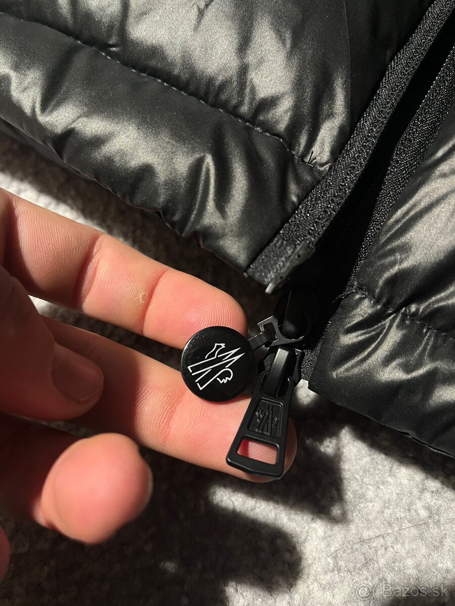 PRAVÁ Batman x Moncler bunda - 18