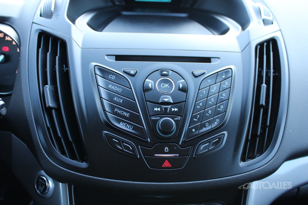 Ford Kuga 1,6 ECOBOOST 110 kW 2WD - 18