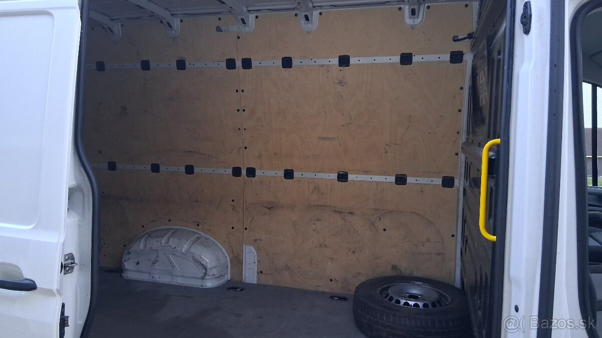 VW Volkswagen Crafter 2,0Tdi , L2H2 , M6 , 103kW r.v.2018 - 18