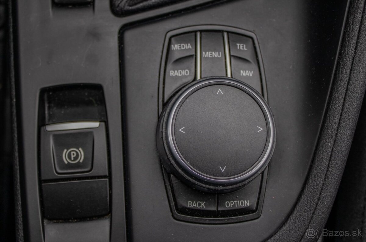 BMW X1 xDrive 2.0d Advantage 140kW, AT/8 - 18