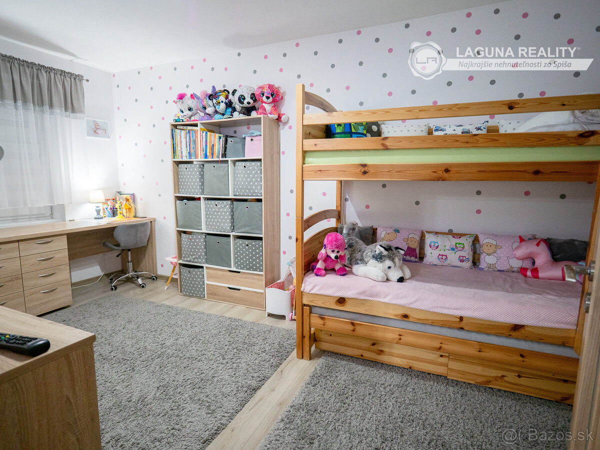 REZERVOVANÉ- 3-izbový, nadštandardne veľký byt s balkónom - - 18