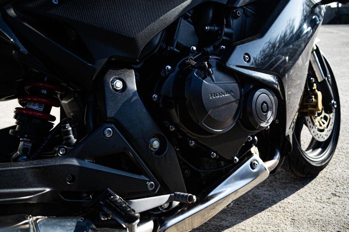 Honda CBR 600 F - 18