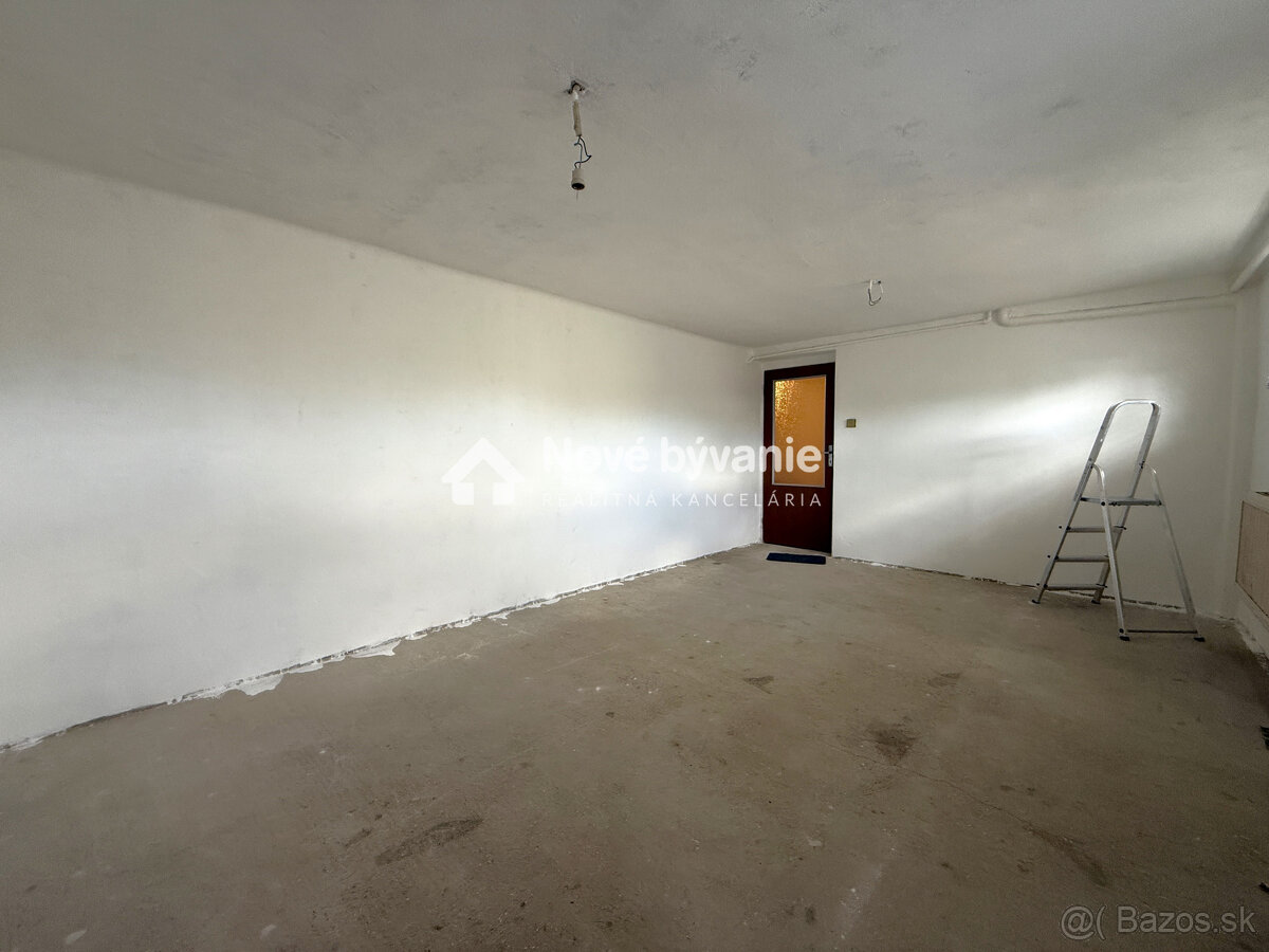 Predaj, veľký rodinný dom s garážou-Čata(N187-12-FRAD3) - 18