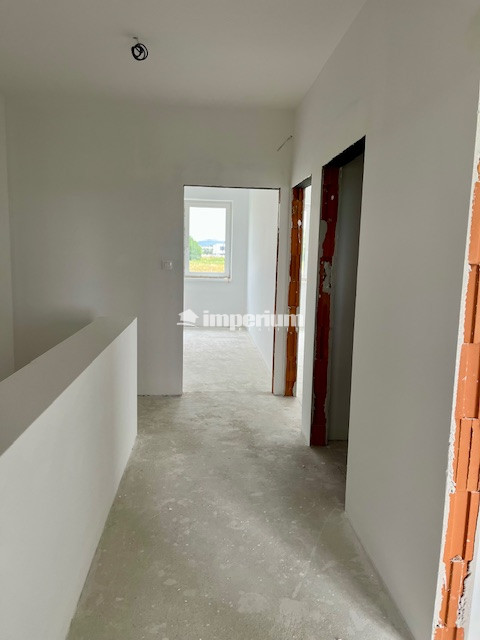 Rovinka -predaj 4 izbový byt so záhradkou. - 18