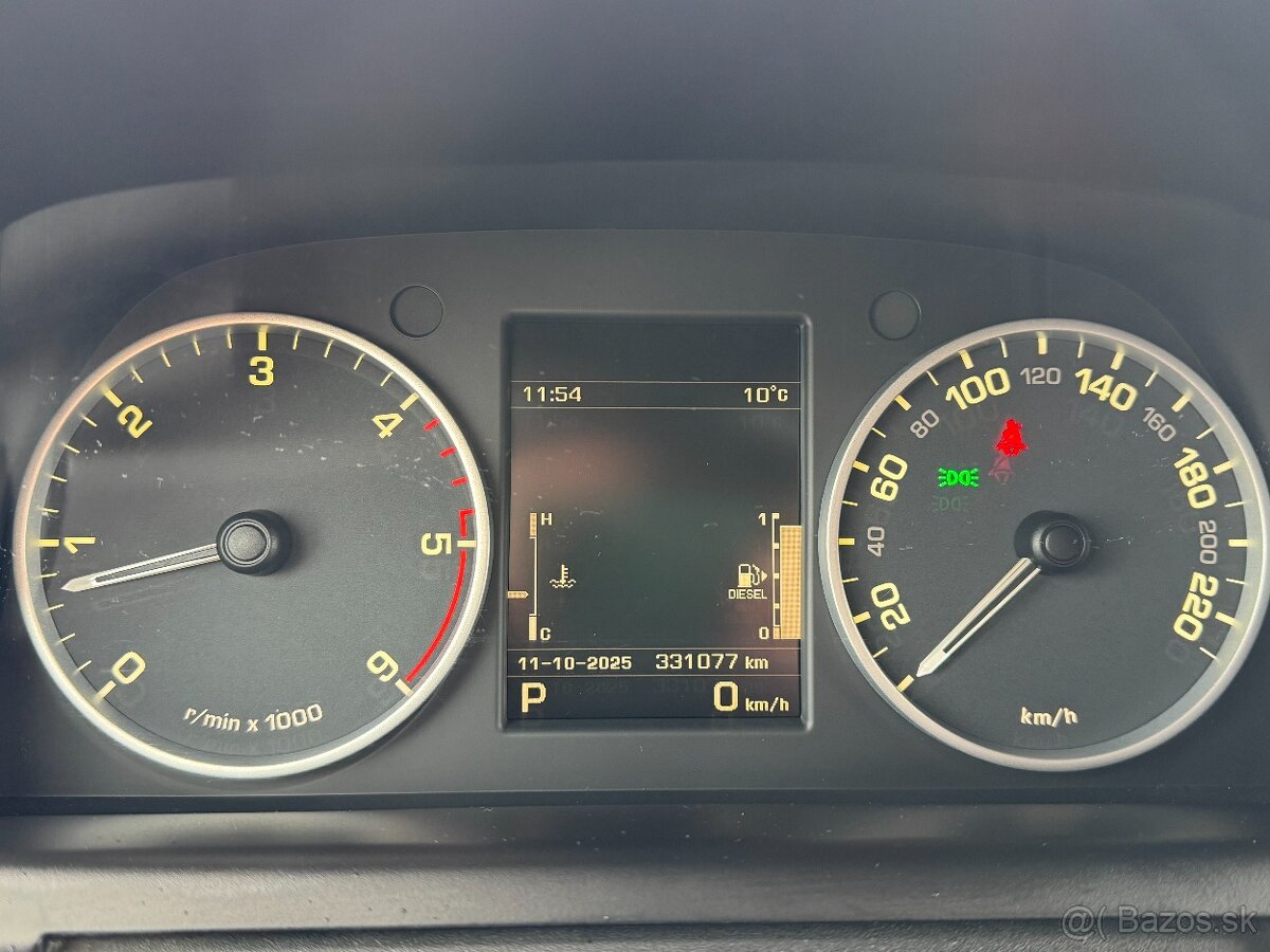 Land Rover Discovery 4 HSE - 18