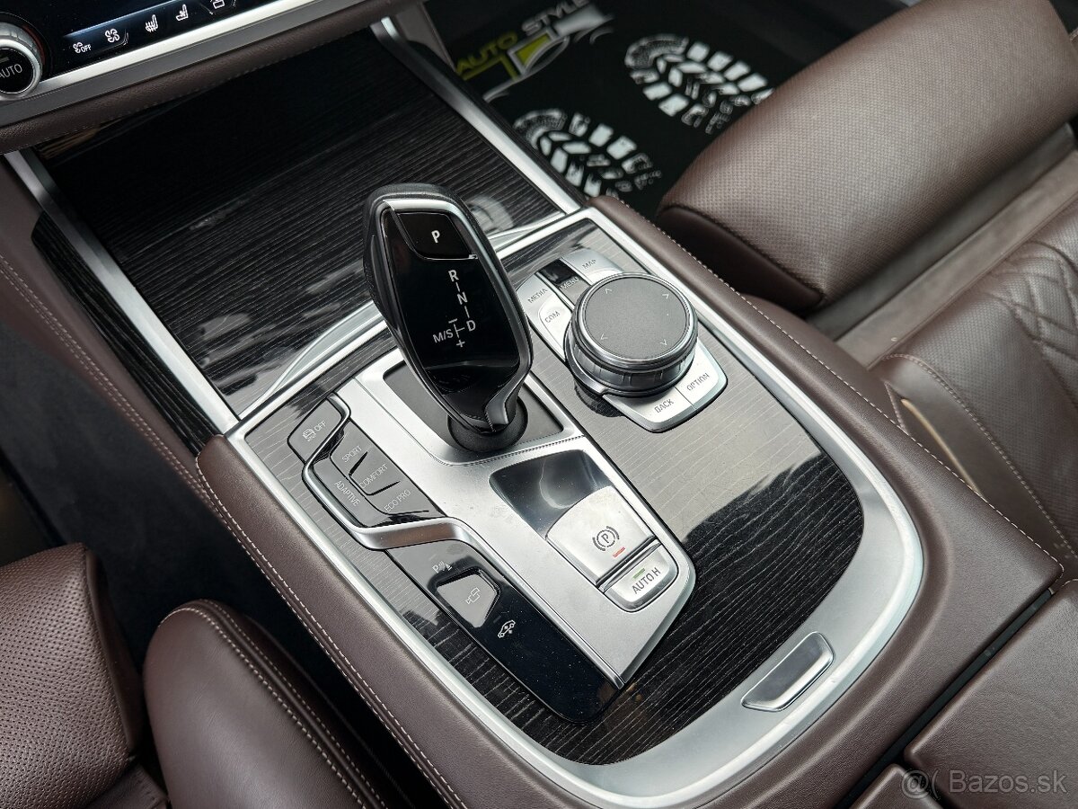 BMW Rad 7 730d xDrive A/T - 18
