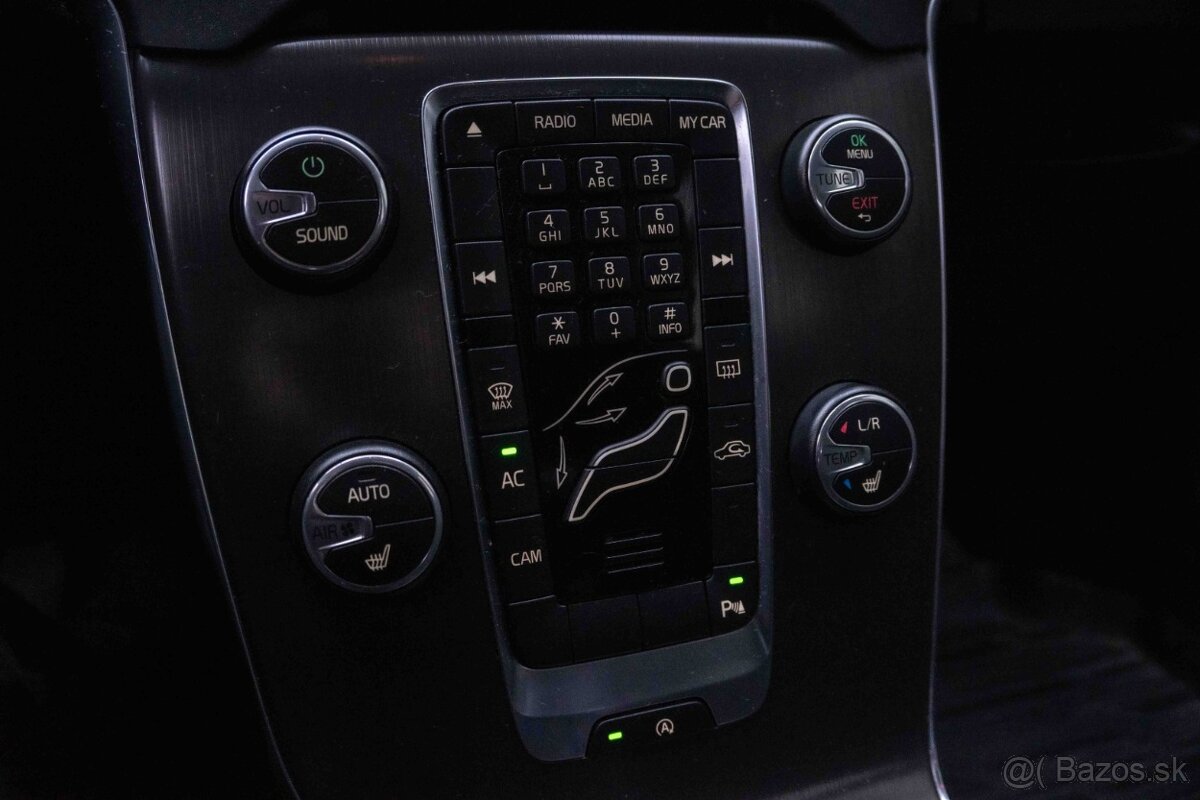Volvo V40 T2 1.6L Momentum - 18