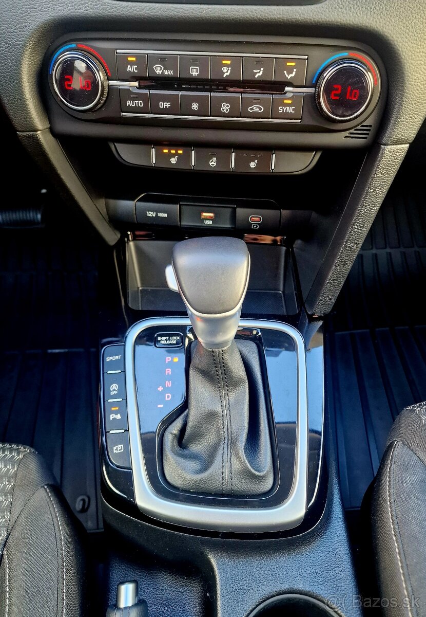 Kia Ceed SW GOLD Automat - 18