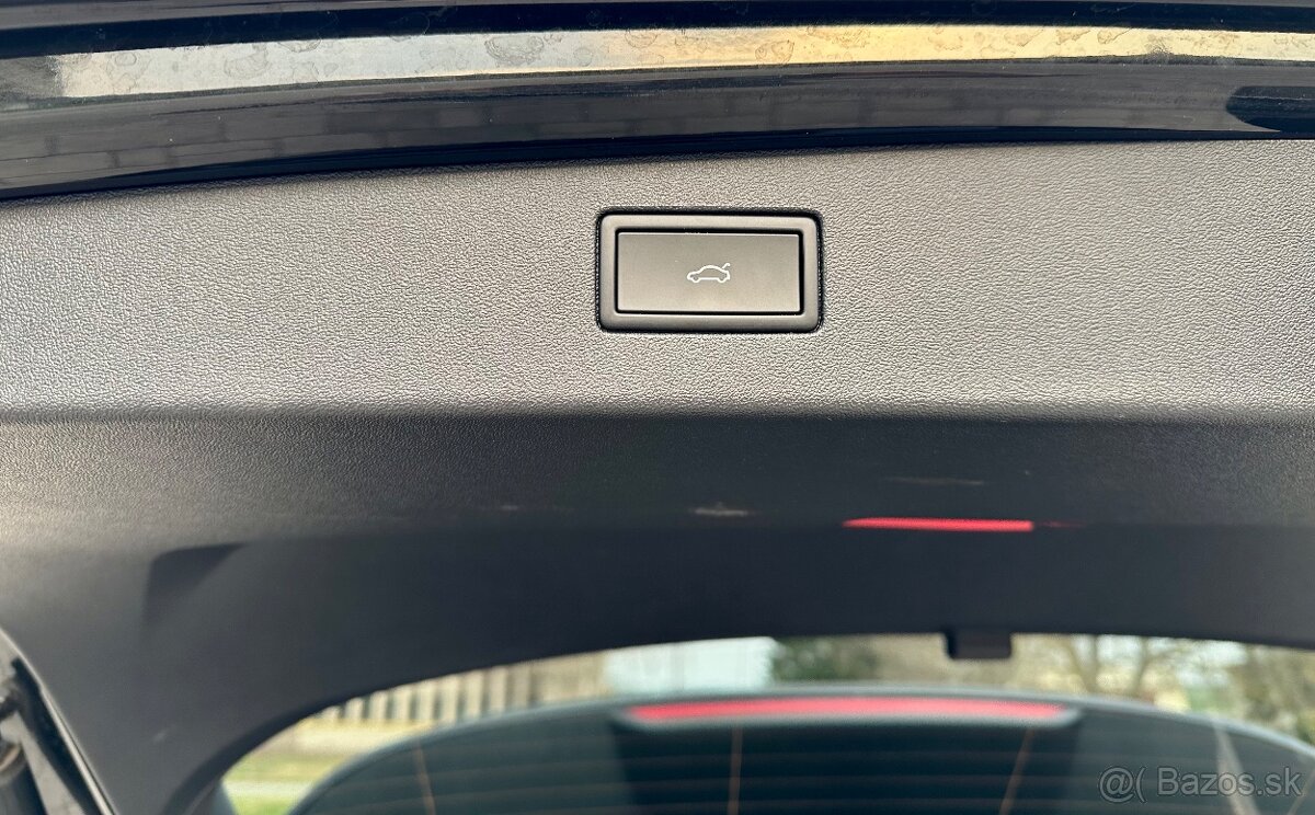VW Tiguan Life 2.0 TDI DSG - 18