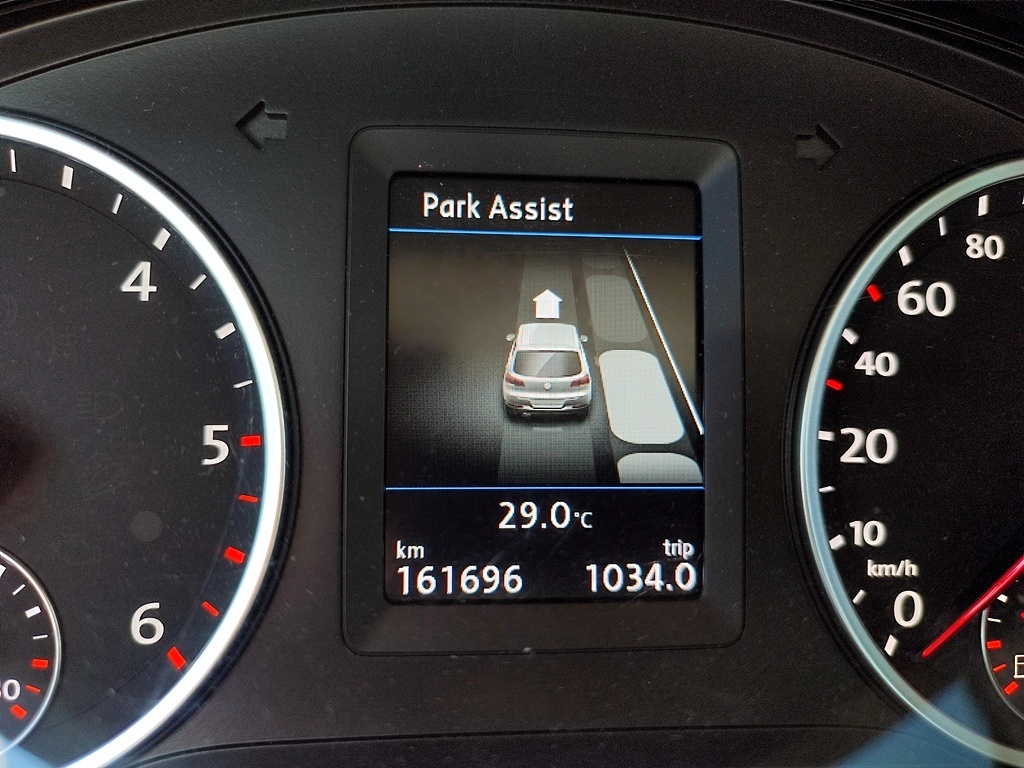 VW Tiguan 2.0 TDI 4motion 6MT - 18