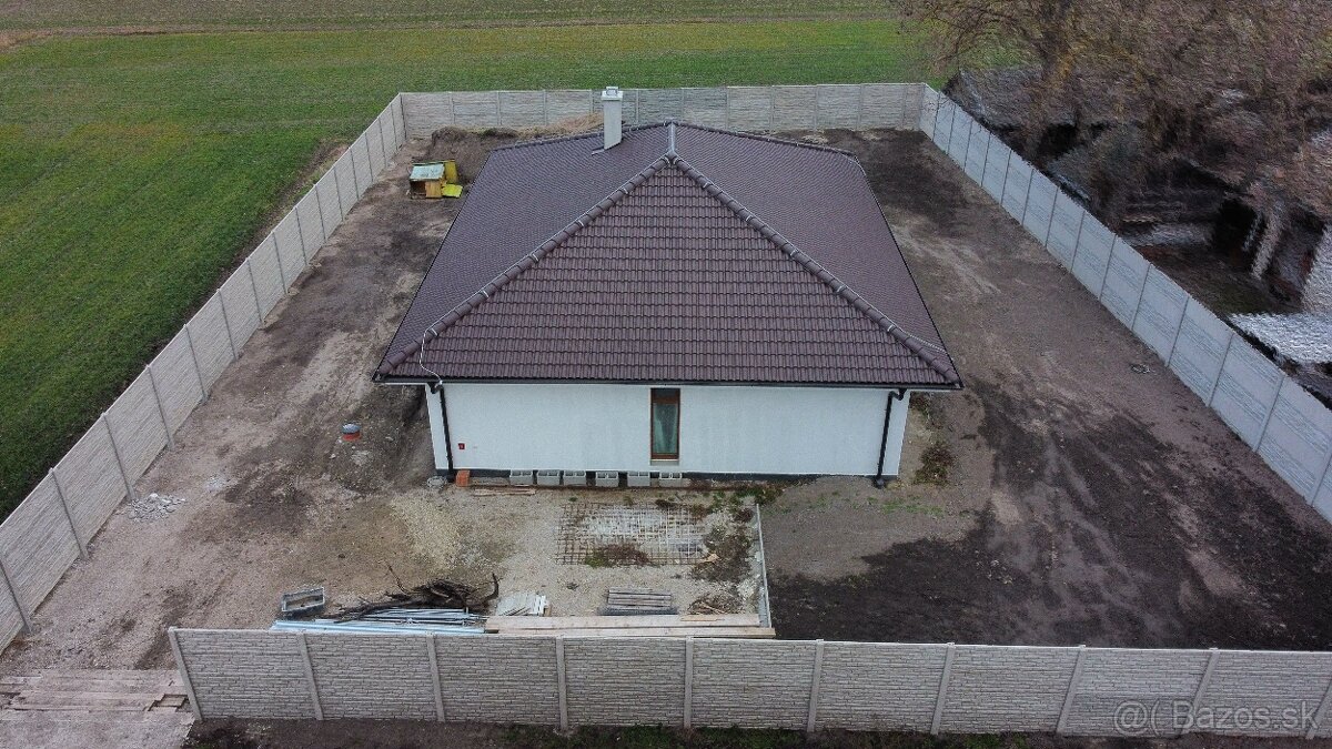 4 izbový rodinný dom, pozemok 942 m2 – 35 min. od centra BA - 18