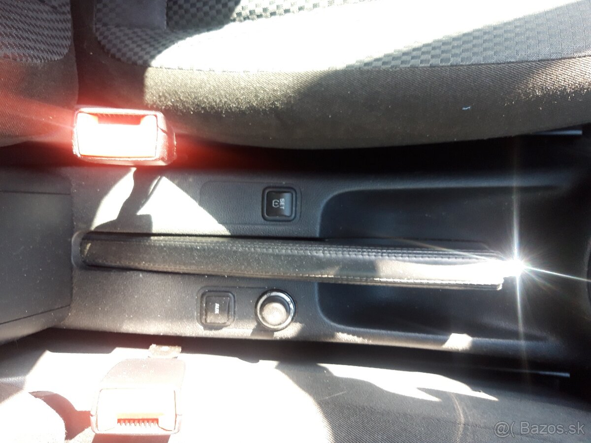 Predám Škoda Fabia Combi 2. - 18